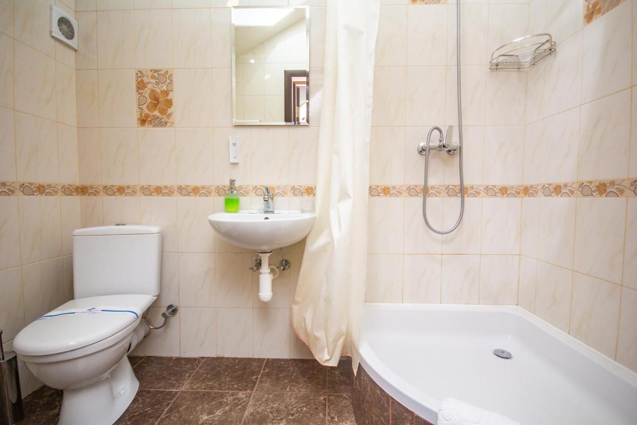 Hotel Три Сімки Vyšhorod Exteriér fotografie