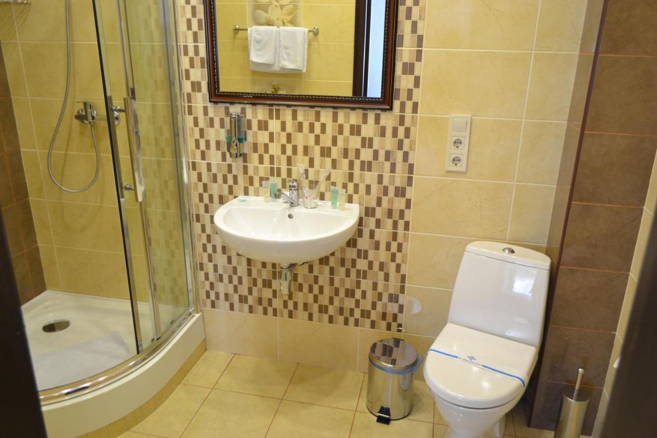 Hotel Три Сімки Vyšhorod Exteriér fotografie