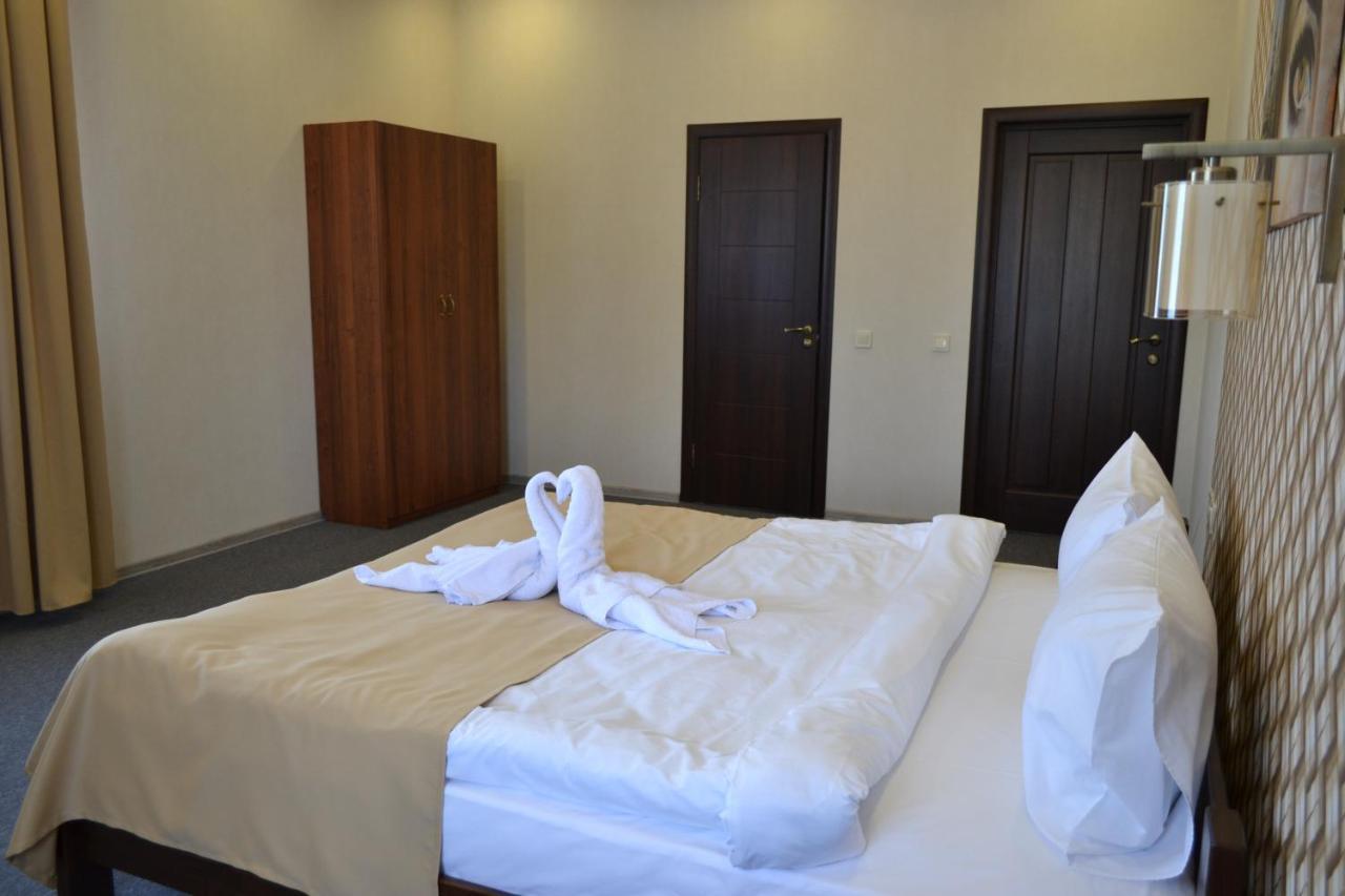 Hotel Три Сімки Vyšhorod Exteriér fotografie