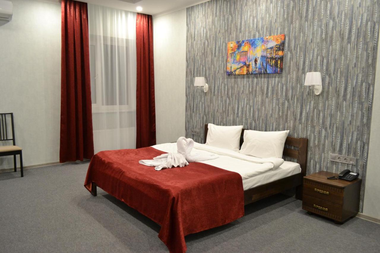 Hotel Три Сімки Vyšhorod Exteriér fotografie