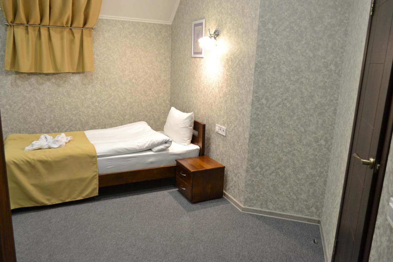 Hotel Три Сімки Vyšhorod Exteriér fotografie