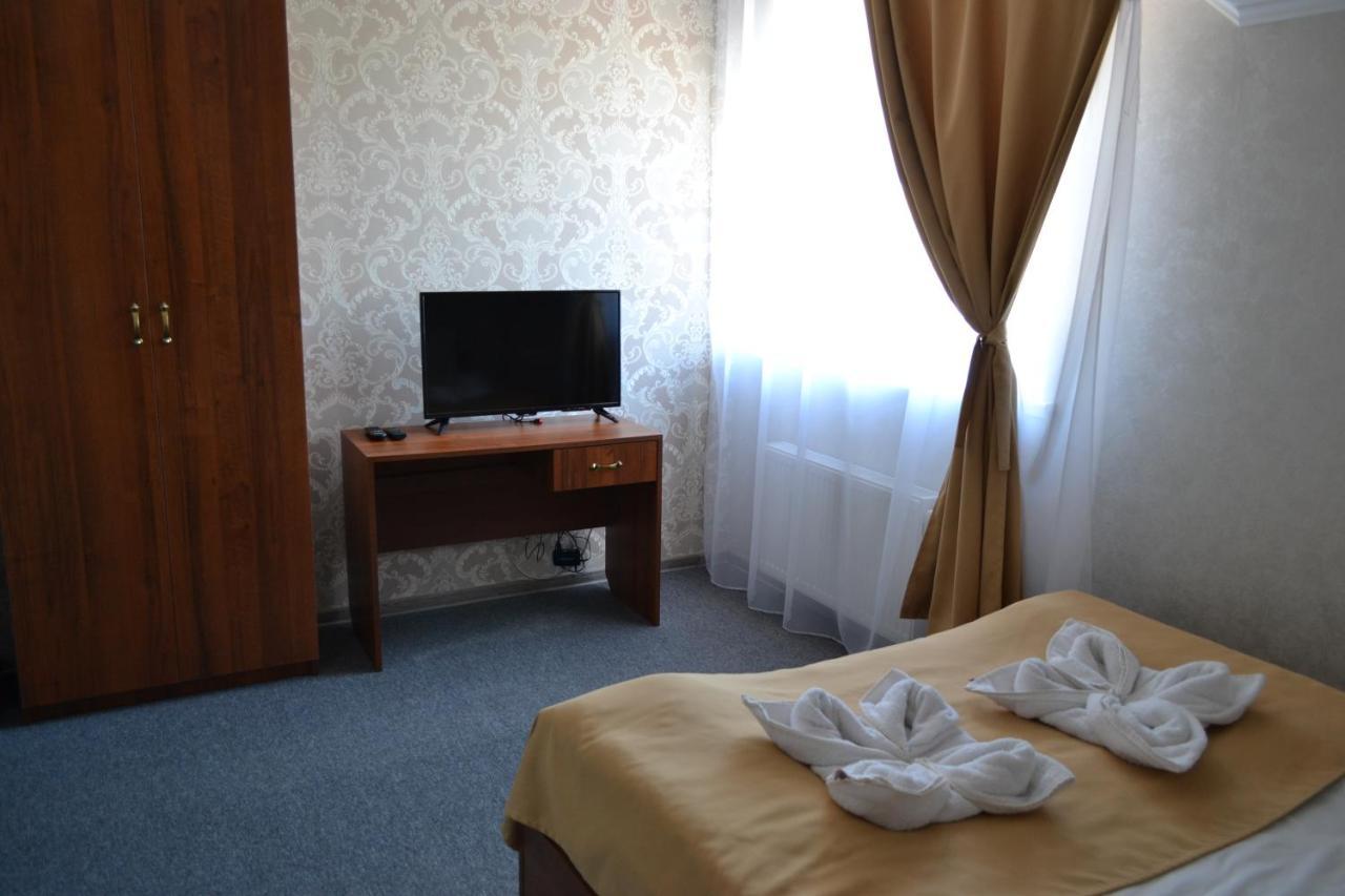 Hotel Три Сімки Vyšhorod Exteriér fotografie